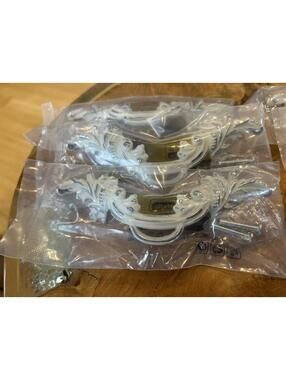 Tandai Decorative White and Silver Edge Cabinet Handles - 6 Pack